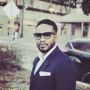 Meet your Posher, Eddy jones